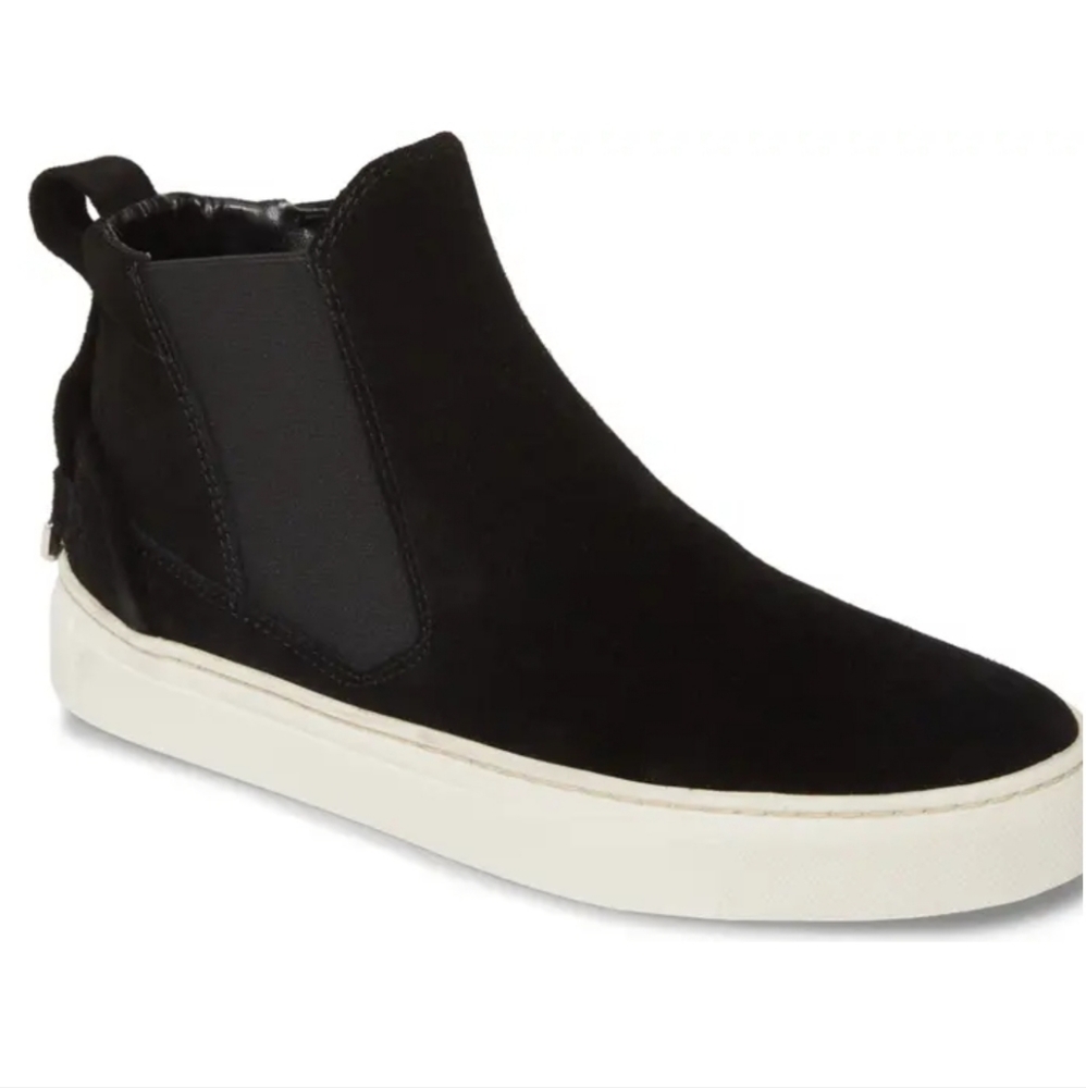 The FLEXX Sneak Peak Bootie